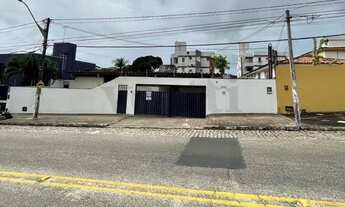 Imagem 5: Casa para locação, perfeita para residência ou comercial, com grande área na Xavier da Sil