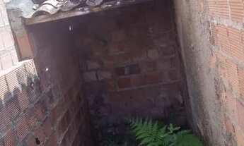 Imagem 4: Vendo essa linda casa na cidade universitaria