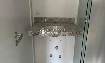 Imagem 5: Imóvel para aluguel tem 52 metros quadrados com 2 quartos em Ribeirão da Ilha - Florianópo