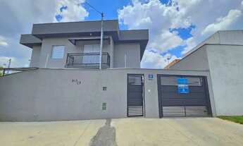 Imagem 2: Linda casa para locação no Portal dos Ipês II em Cajamar 3 quartos 1 suíte 2 vagas