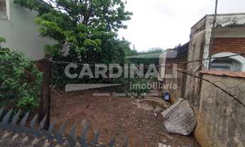 Imagem 2: Imóvel bem localizado bairro Vila Boa Vista mais conhecida como Vila Prado - São Carlos