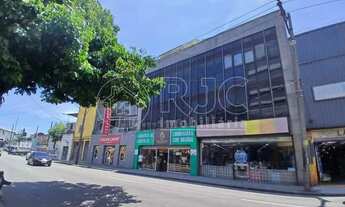 Imagem 2: Imóvel para venda possui 610 metros quadrados em Benfica - Rio de Janeiro - RJ