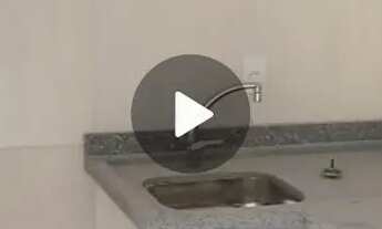 Imagem 3: Vendo apartamento na Av. Cavalhada com 3 quartos e vaga de garagem coberta