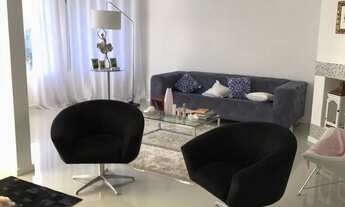 Imagem 5: Casa para aluguel e venda tem 400 metros quadrados com 4 quartos.