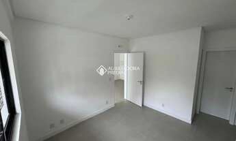 Imagem 3: Imóvel para aluguel tem 52 metros quadrados com 2 quartos em Ribeirão da Ilha - Florianópo