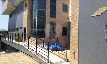 Imagem: Prédio inteiro à venda em Vila Dom Pedro