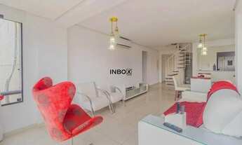 Imagem 3: Ampla cobertura com lareira, churrasqueira e 2 vagas