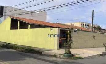 Imagem 3: Casa com 4 dormitórios à venda, 160 m² por R$ 650.000,00 - Maraponga - Fortaleza/CE