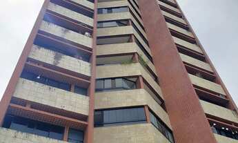 Imagem: Beira Mar de Candeias - 04 Qts/ 02 Suítes