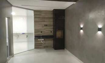 Imagem 2: Casa à venda em rua pública