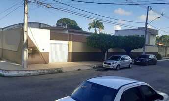 Imagem 4: JB CASA EM CAPIM MACIO COM 3 QUARTOS SENDO 3 SUÍTES/400m²