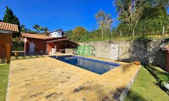 Imagem 4: Casa Térrea para Venda no Condomínio Fechado Colinas, Ibiúna, Piscina e Espaço Gourmet, Cu