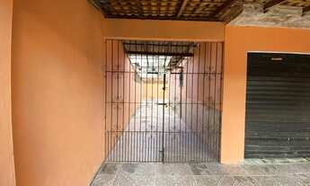 Imagem 3: Alugo uma excelente casa - Julia Seffer