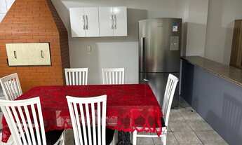 Imagem 3: Casa fundos Casa com 1 dormitório