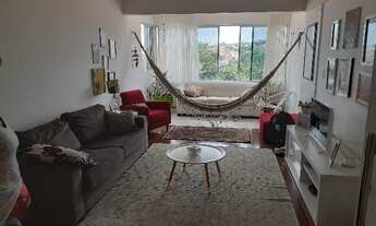 Imagem: 140m2, 2vgs, piscina, liga 9 8 7 4 8 3