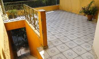 Imagem 7: Sobrado com 3 dormitórios (2 planejados), 3 vagas cobertas e área de churrasqueira no Mar