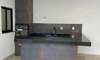 Imagem 6: Casa para venda com 205 metros quadrados com 3 quartos em Residencial Petrópolis - Goiânia