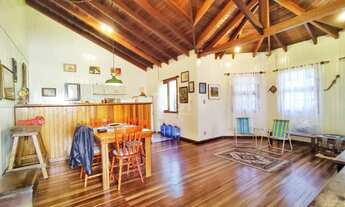 Imagem: Porto Alegre - Casa Padrão - Jardim Sabará