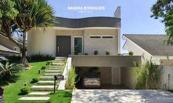 Imagem 2: Casa de Condomínio com 3 Suítes à Venda em Arujá 5, 370 m²