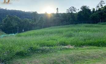 Imagem 4: Excelente lote no condomínio Fazenda SerrAzul I, vista mata