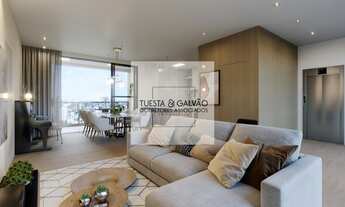 Imagem 2: Apartamento à venda em Curitiba, contando com 3 suítes, lavanderia, cozinha, sala de estar