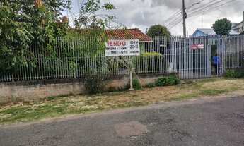 Imagem: Terreno de esquina com 302 metros quadrados