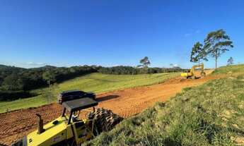 Imagem 3: Lote/Terreno para venda possui 600 metros quadrados em 4 Cantos - Nazaré Paulista - São P