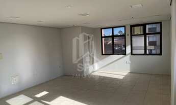 Imagem 2: Sala Comercial de 40M² a Venda na Chácara Santo Antônio, 2 lavabos e 1 vaga de garagem