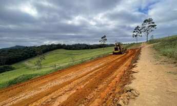 Imagem 5: NazarÃ© Paulista)Proximo ao centro da cidade!