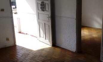 Imagem 2: Casa Sala ampla 2 Quartos Varanda Área serviço Quintal - Piedade