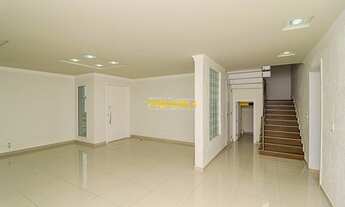 Imagem 6: FOUR SEASONS RESIDENCE - Casa em condomínio fechado com 354 m² de área total, terraço, chu