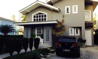 Imagem: Excelente casa com marina privativa em Balneário