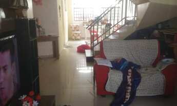 Imagem 3: Vendo Sobrado com 5 Quartos na Quadra 110 do recanto..