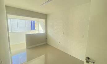 Imagem 5: Apartamento para venda com 70 metros quadrados com 2 quartos em Pioneiros - Balneário Camb