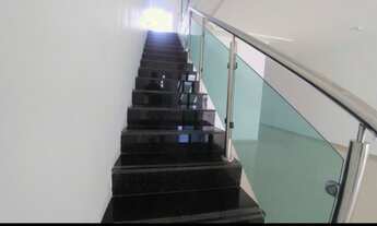 Imagem 5: CASA NA PARQUELANDIA