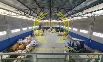 Imagem 3: Galpão medindo 900m², duas docas, pátio para carretas