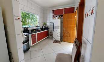 Imagem 7: Casa Sobrado - Jacareí - Residencial Vila Branca - 4 Dormitórios - 210m²