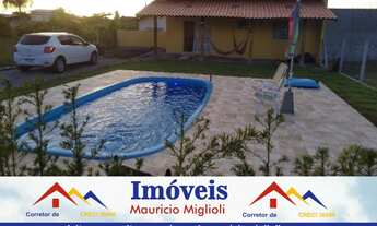 Imagem: Casa com piscina na Praia do Ervino