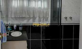 Imagem 7: Casa à venda com 3 quartos sendo 1 suíte e até 8 vagas de garagem, localizada em rua tranq