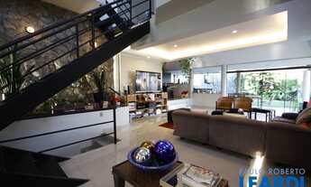 Imagem 2: CASA EM CONDOMÍNIO - ALPHAVILLE - SP