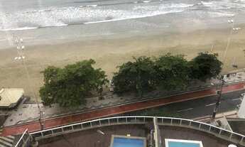 Imagem 4: Lindíssimo apto de frente pro mar em Balneário Camboriú com mobília de muito bom gosto11