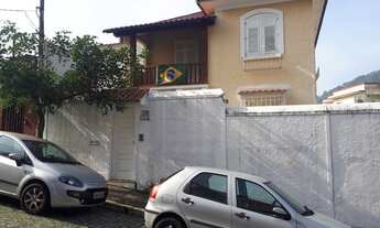 Imagem: Casa para aluguel e venda tem 200 metros