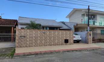 Imagem: Casa com Piscina no Madri em Palhoça SC