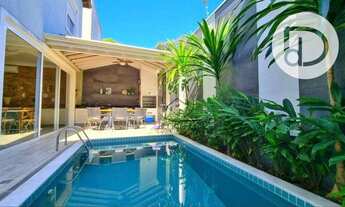 Imagem: Casa com 4 suítes à venda na praia de