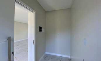 Imagem 4: Sobrado para venda tem 130 metros quadrados com 3 quartos em Centro - Penha - SC