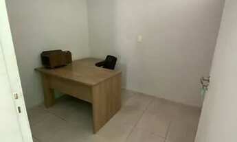 Imagem 2: Casa Comercial tem 207m² com 6 salas