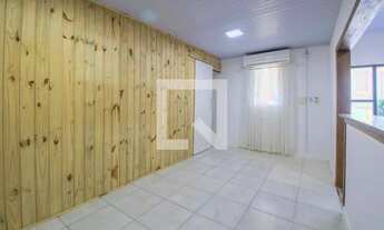 Imagem 4: Casa à Venda - São José, 1 Quarto, 48 m2