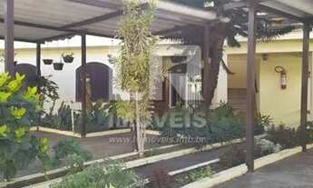 Imagem 2: Apartamento térreo com 2 quartos à 350 mts da lagoa, Excelente bairro *CC-05Ap