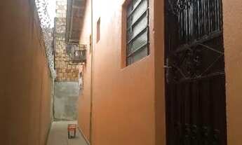 Imagem: Aluga se kitinete com 1 quarto,1 banheiro