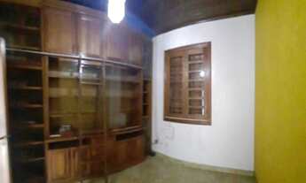 Imagem 4: Linda casa(4 Quartos ) alugo atrás do mindu